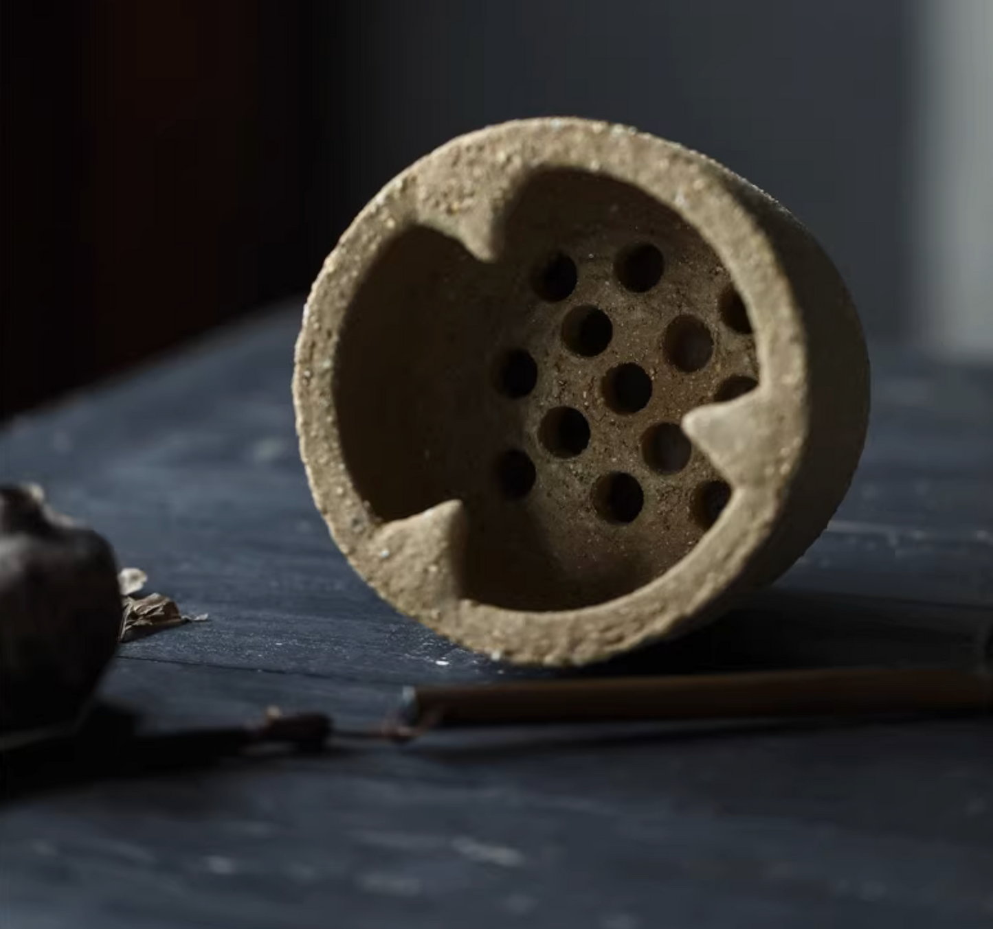 Handcrafted Jingdezhen Wood-Fired Ash Glaze Tea Brewing Stove Stove - Charcoal & Alcohol Dual-Use